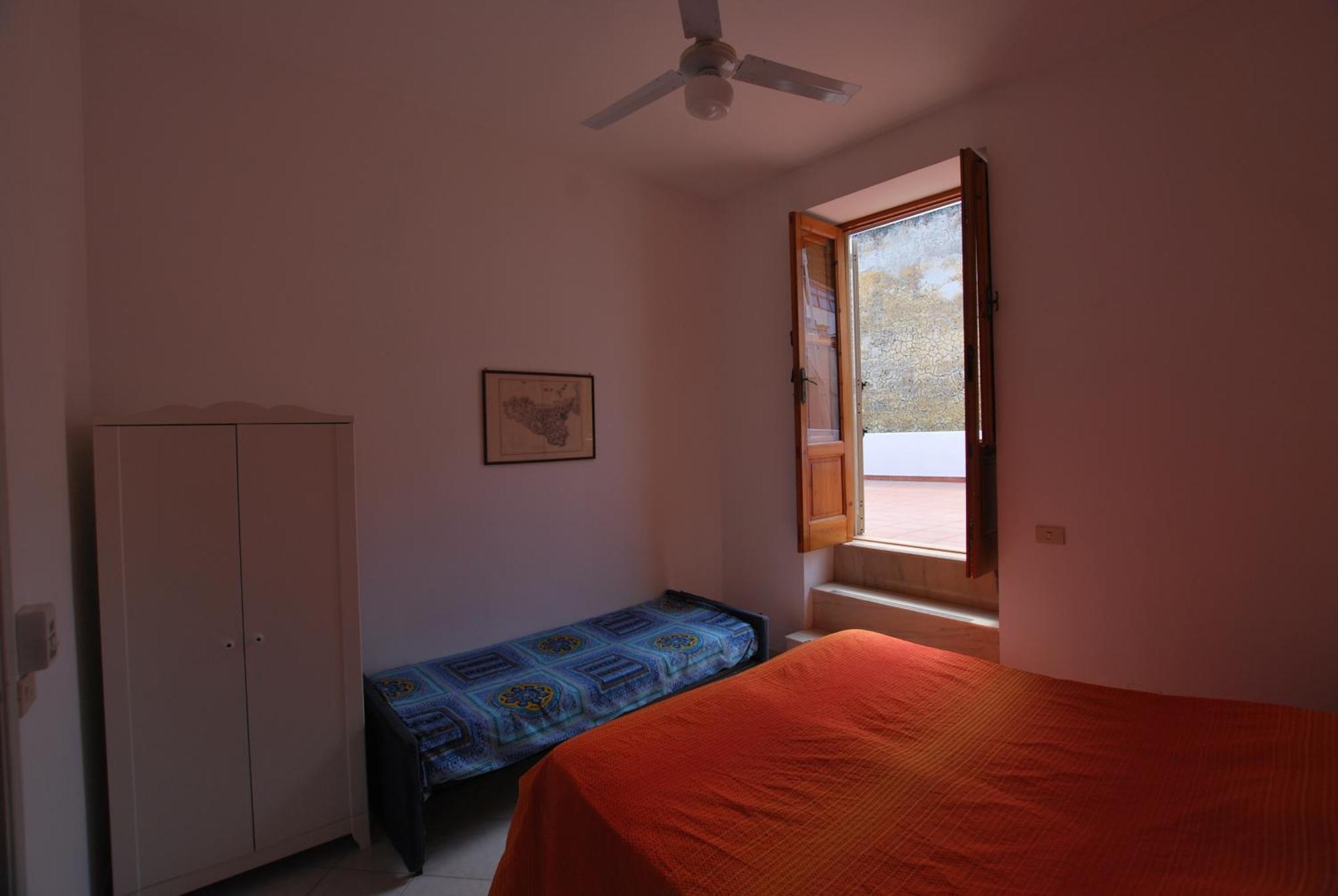 Vulcanoconsult Appartamenti Spiaggia Lipari  Habitación foto